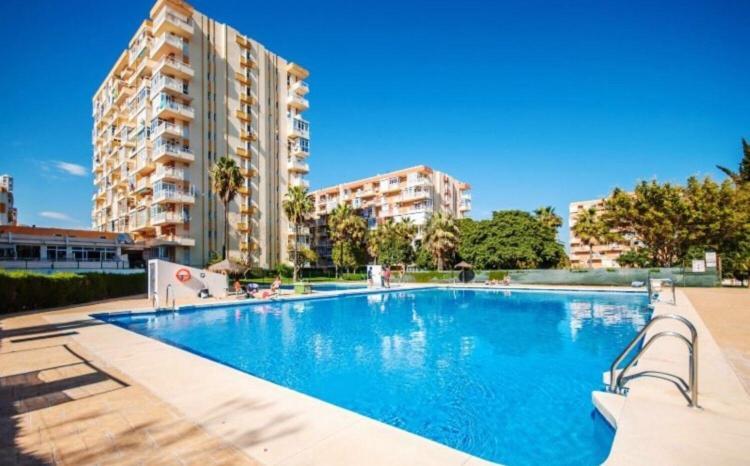 Aguila Apartamento Con Vistas Benalmádena Exterior photo